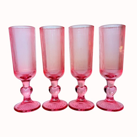 Romantic Ribbed Pink Glass Champagne Flutes Set of 4 Heart Stem Retro Cocktail - Picture 2 of 15